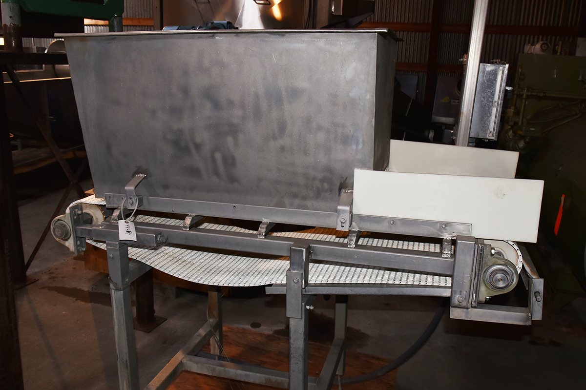 Used HOPPER-FEEDER, with bottom belt conveyor, food grade, stainless steel, Alard Equipment Corp item Y4467