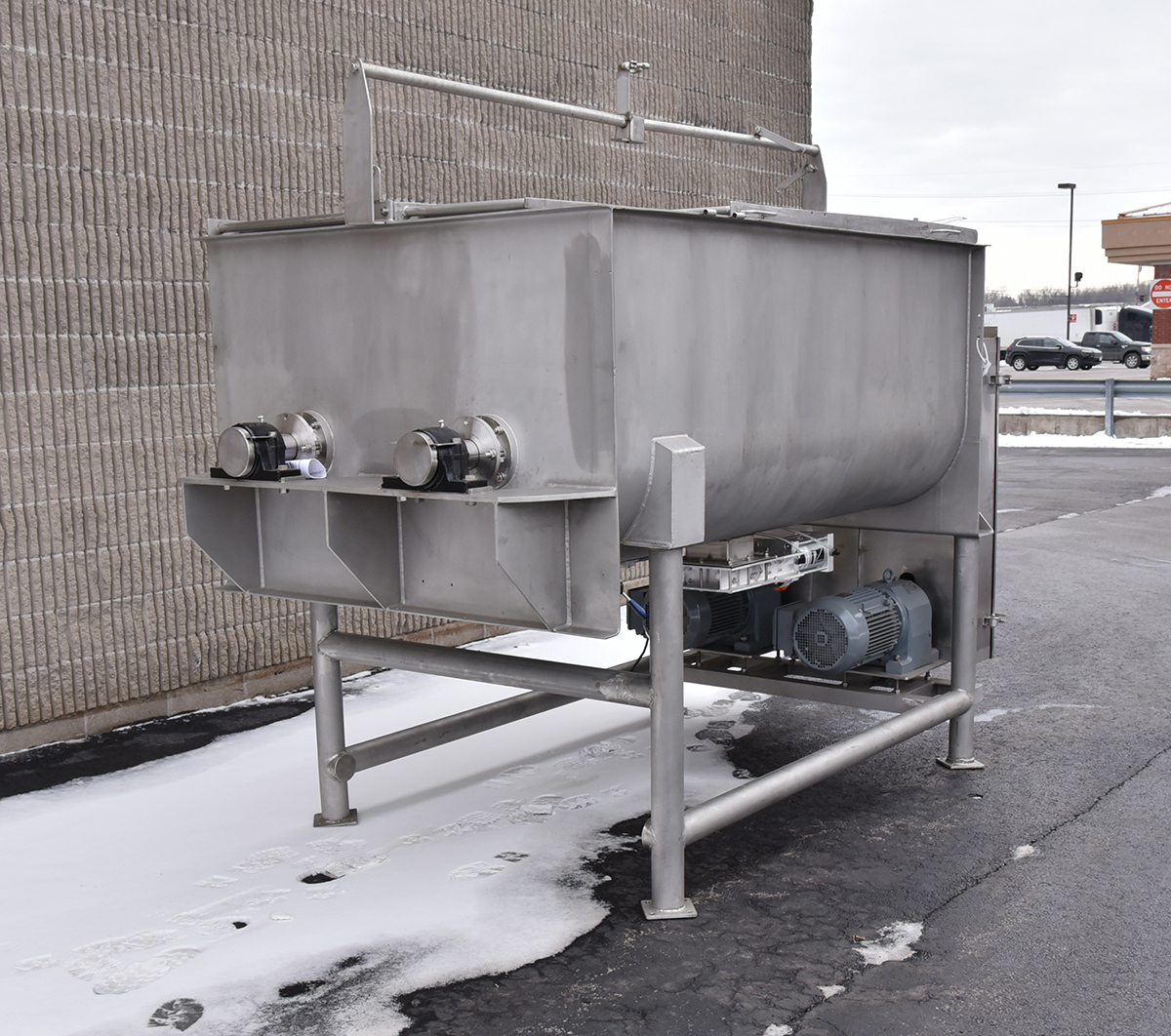 Used 60 cubic foot RIBBON MIXER, dual, slide gate discharges for particulates, powders, food grade, stainless steel, Alard item Y0850